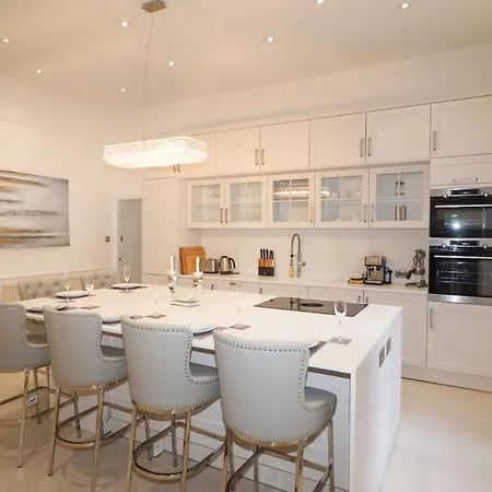 Kelbarrow מלון *